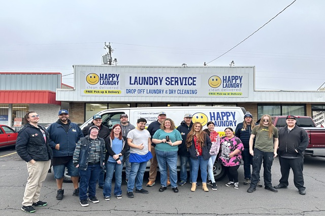 Say Goodbye to Laundry Hassles with Wash and Fold Services in Valley, WA